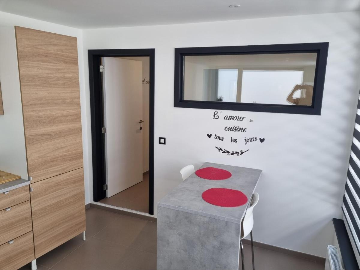 Maisonnette Entierement Renovee Живе Екстериор снимка