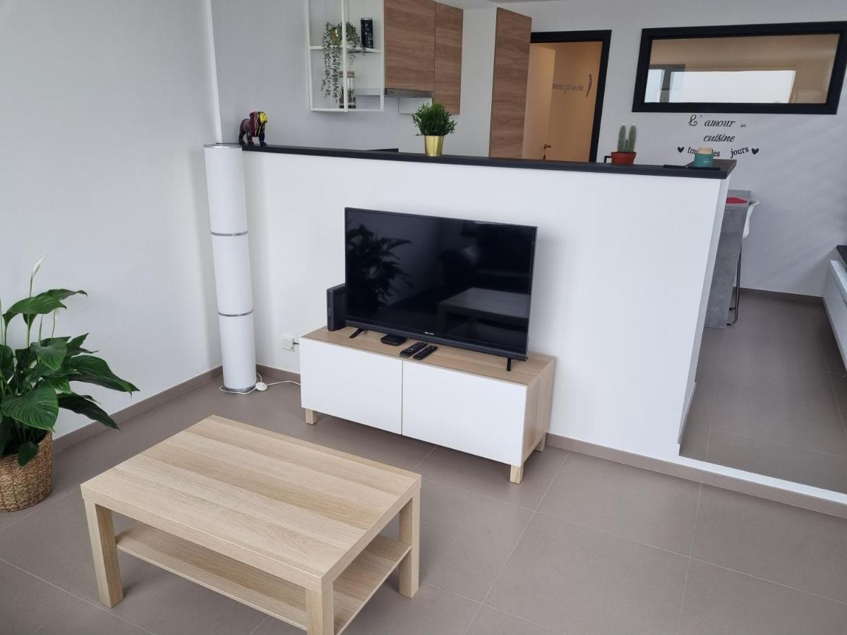 Maisonnette Entierement Renovee Живе Екстериор снимка