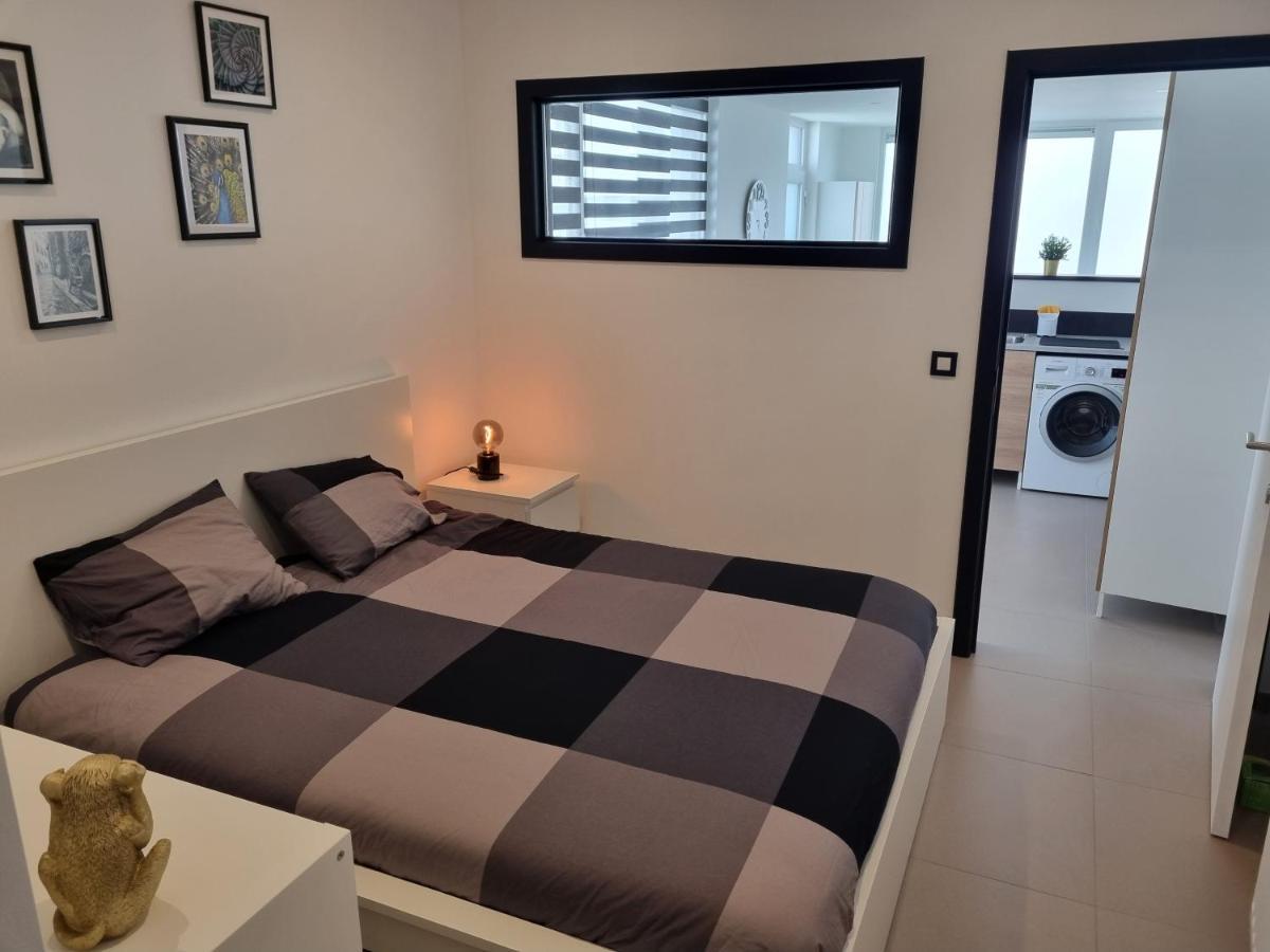 Maisonnette Entierement Renovee Живе Екстериор снимка